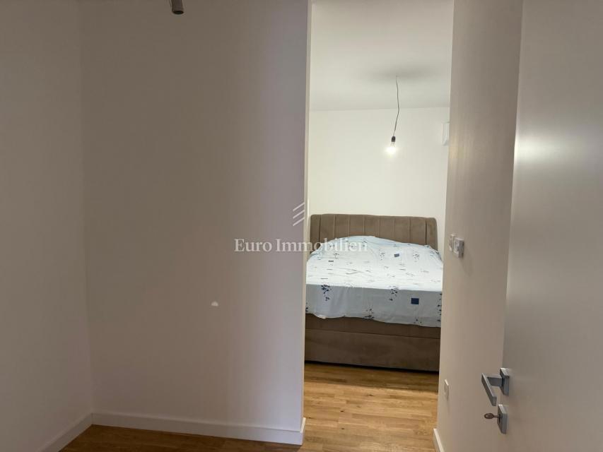 Čavle - Novogradnja z vrtom