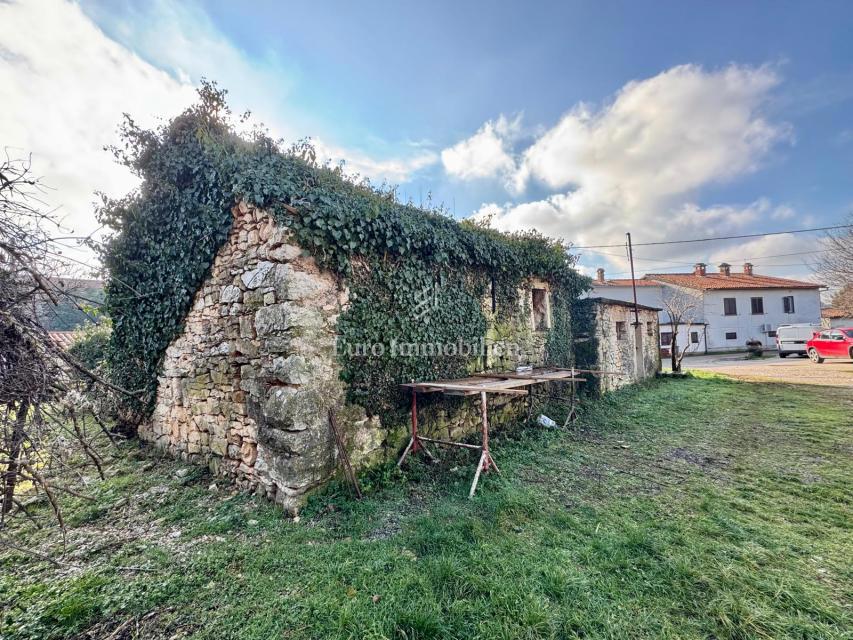 Labin - Kamnita hiša za prenovo