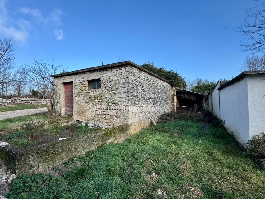 Labin - Kamnita hiša za prenovo