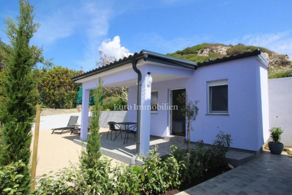 Baška – Hiša v prvi vrsti ob morju, 4 apartmaji