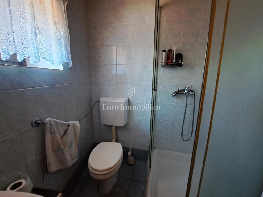 Otok Krk – kamnita hiša za prenovo