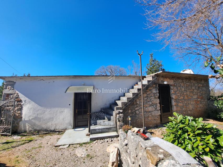 Otok Krk – kamnita hiša za prenovo