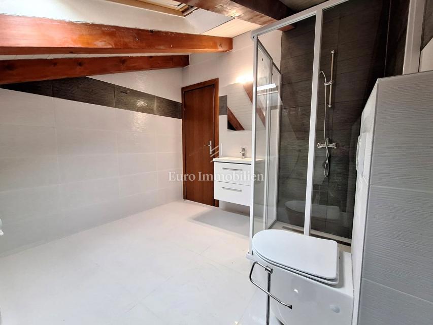 Mesto Krk - apartma s čudovitim pogledom na morje