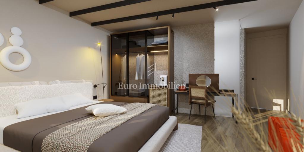 Labin - hiša s projektom in gradbenim dovoljenjem za hotel