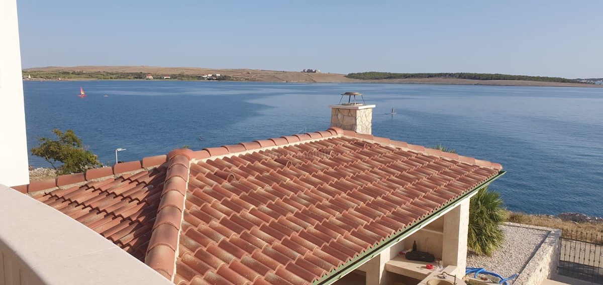 Apartman na moru, prodaja