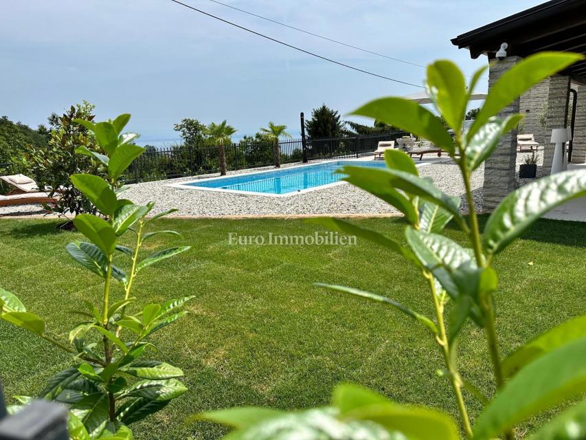 Opatijska riviera - vila s pogledom na morje