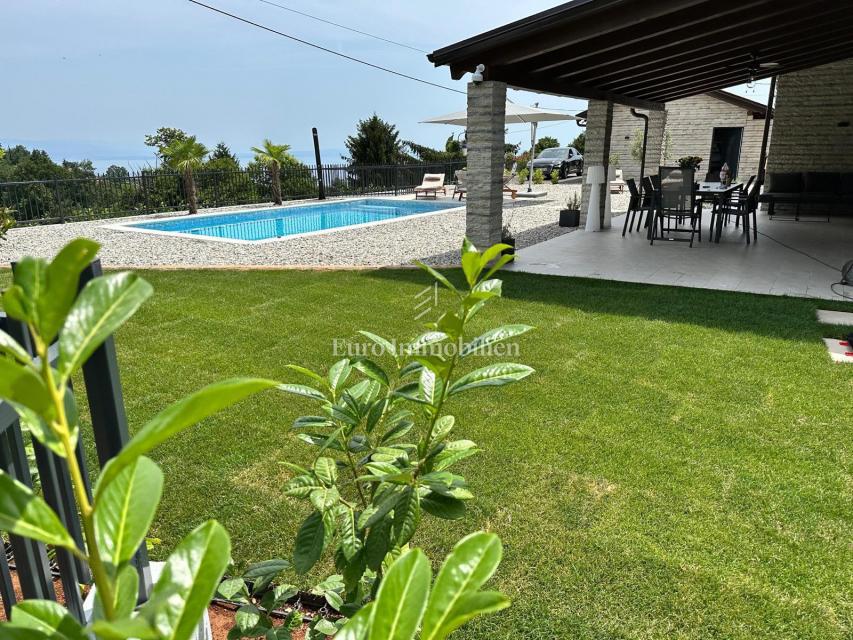 Opatijska riviera - vila s pogledom na morje