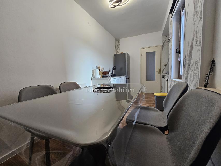 Dvoetažni apartma blizu morja - Malinska okolica