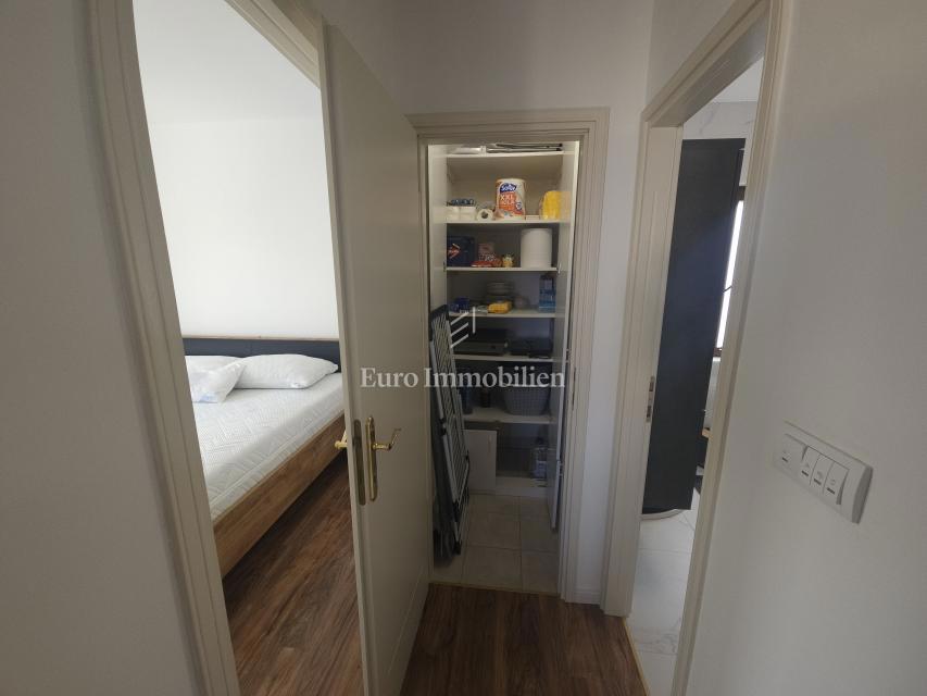 Dvoetažni apartma blizu morja - Malinska okolica