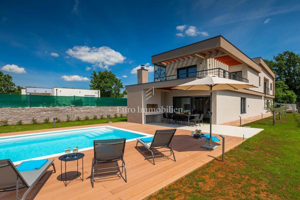 Okolica Svetvinčenta - nova luksuzna vila z bazenom