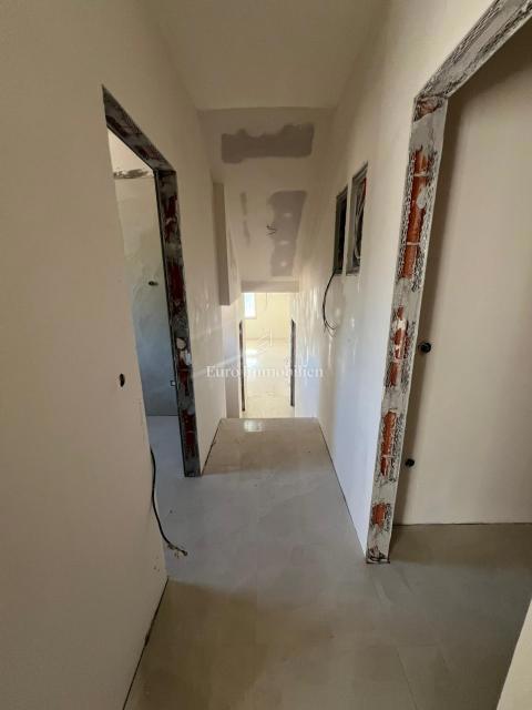 Apartmaji v novogradnji 200 m od morja - Seline