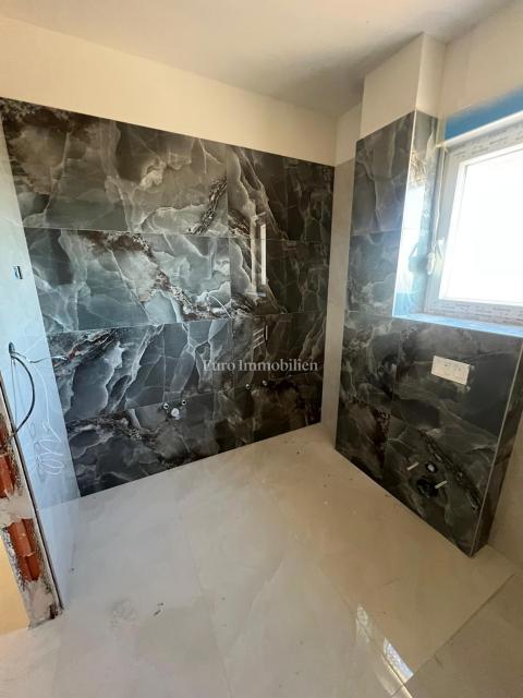 Apartmaji v novogradnji 200 m od morja - Seline