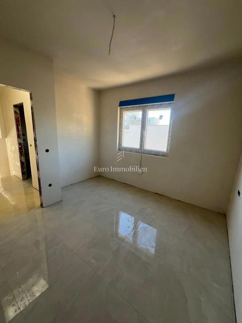 Apartmaji v novogradnji 200 m od morja - Seline