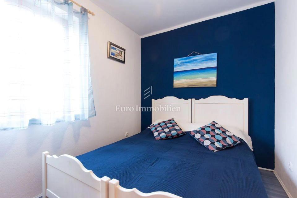 Klenovica, apartmajska hiša z lepim razgledom