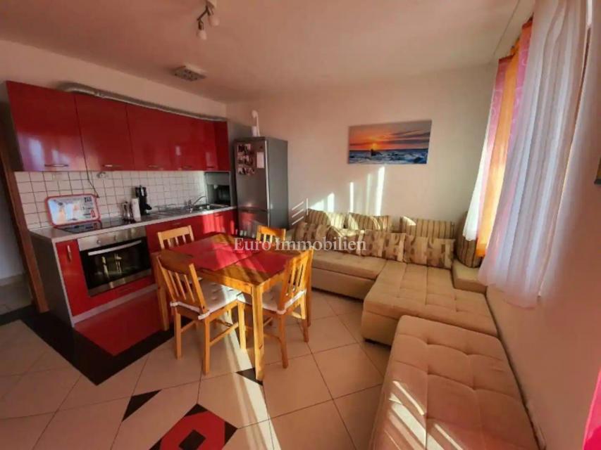 Klenovica, apartmajska hiša z lepim razgledom