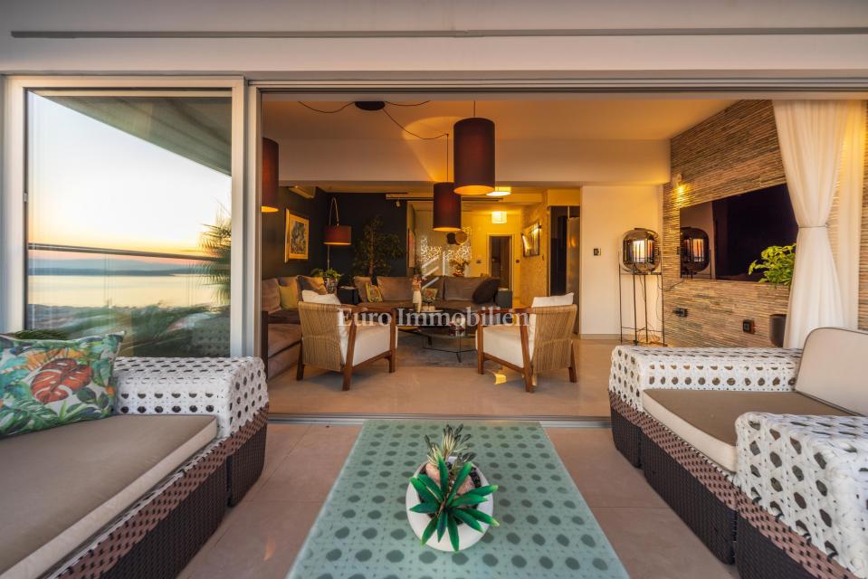 Edinstven penthouse za prodajo v Crikvenici