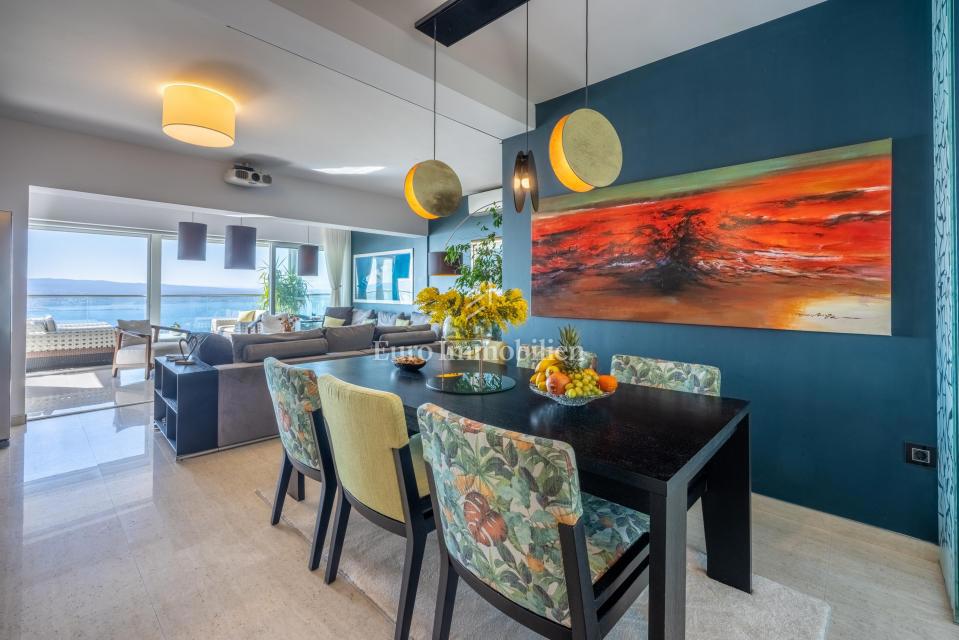Edinstven penthouse za prodajo v Crikvenici