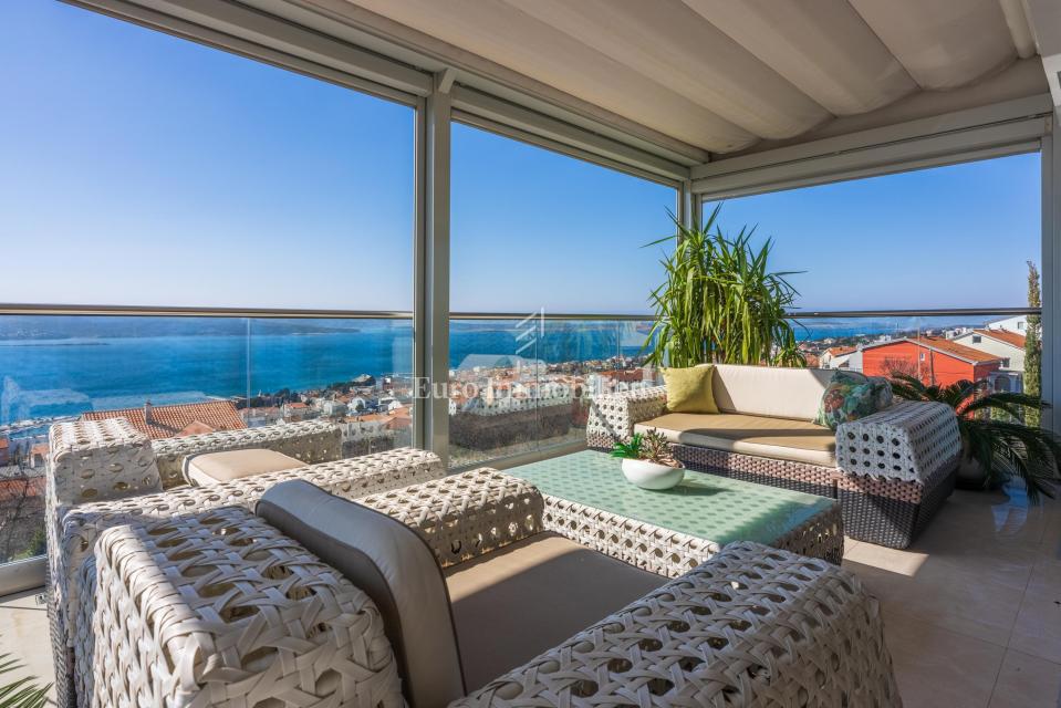 Edinstven penthouse za prodajo v Crikvenici
