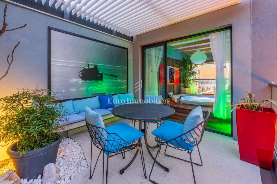 Edinstven penthouse za prodajo v Crikvenici