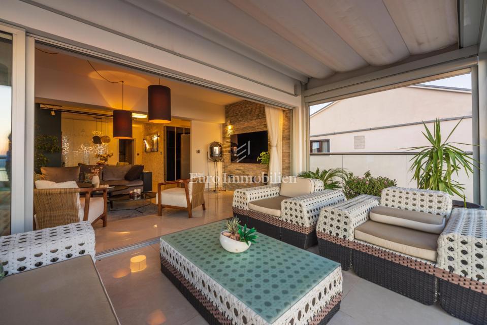 Edinstven penthouse za prodajo v Crikvenici