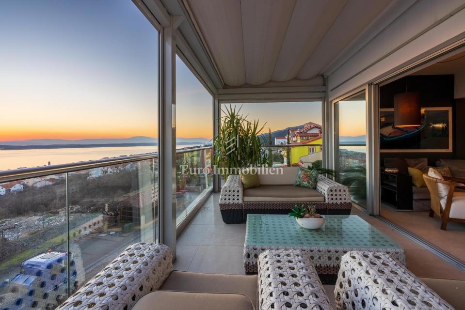 Edinstven penthouse za prodajo v Crikvenici