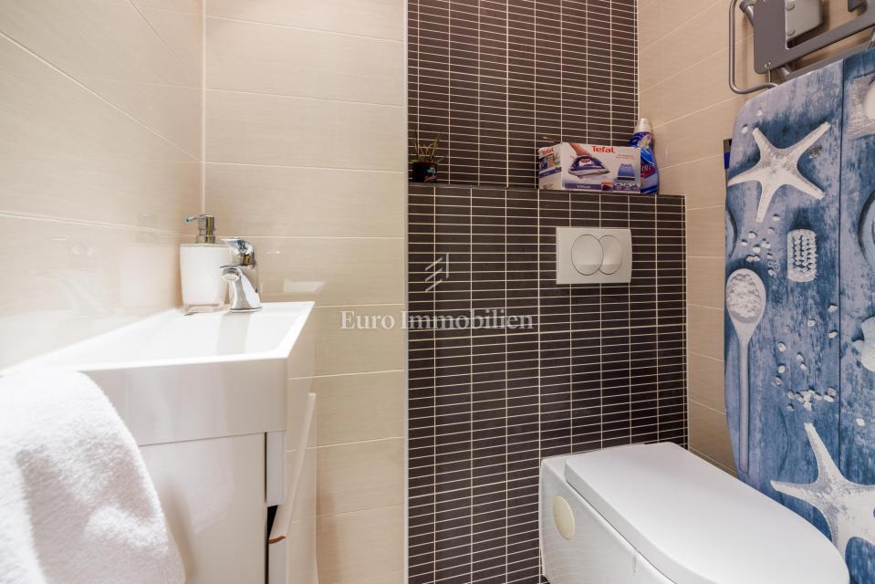 Edinstven penthouse za prodajo v Crikvenici