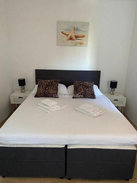  Opremljen apartma v Novalji, otok Pag