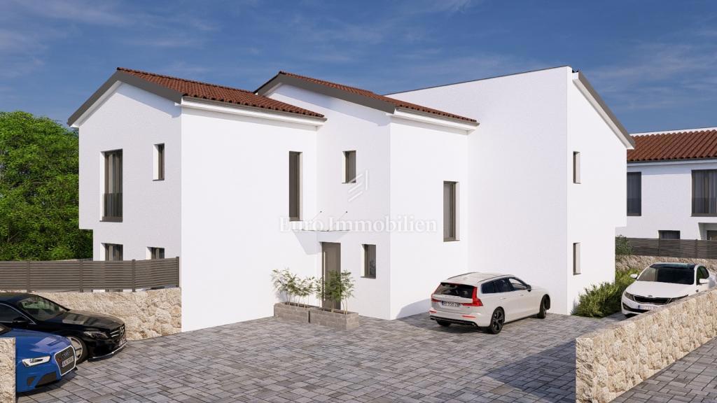 BEST BUY! Hiša Malinska, Malinska-Dubašnica, 100m2