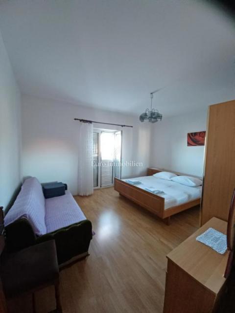 Senj - hiša z dvema apartmajema