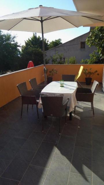 Senj - hiša z dvema apartmajema