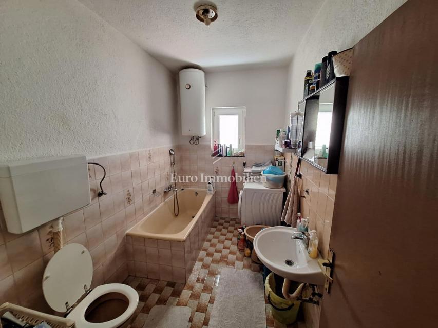 Senj - hiša z dvema apartmajema