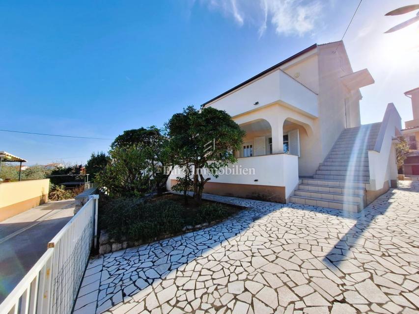 Otok Krk, samostojna hiša 80 m od morja