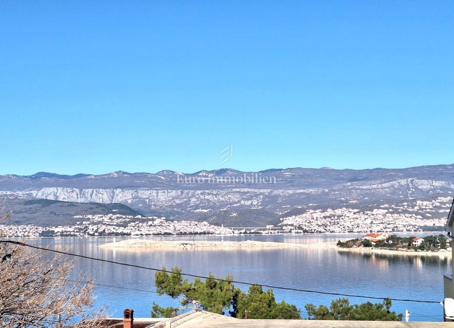 Otok Krk, samostojna hiša 80 m od morja