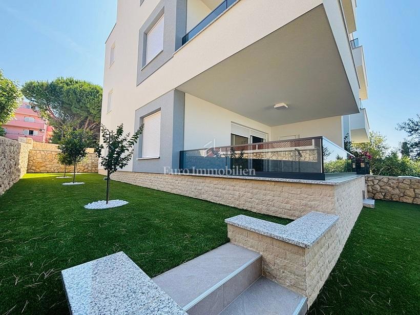 Novalja - stanovanje v pritličju novogradnje