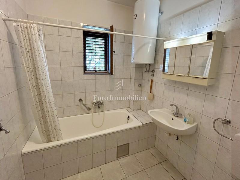 Senj - Hiša v dveh etažah s panoramskim pogledom na morje