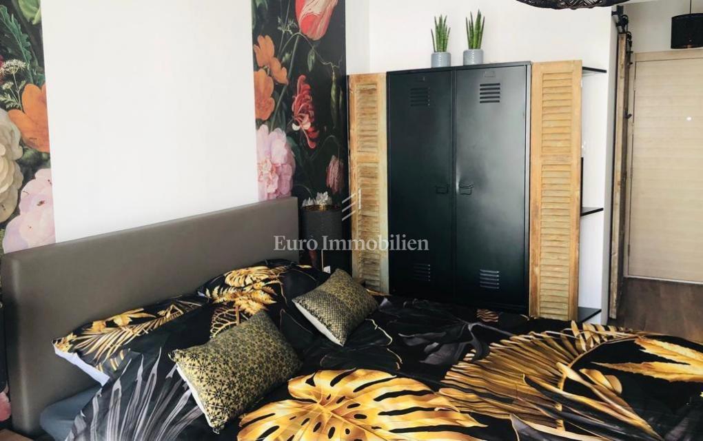 Novi Vinodolski - garsonjera 50m od morja