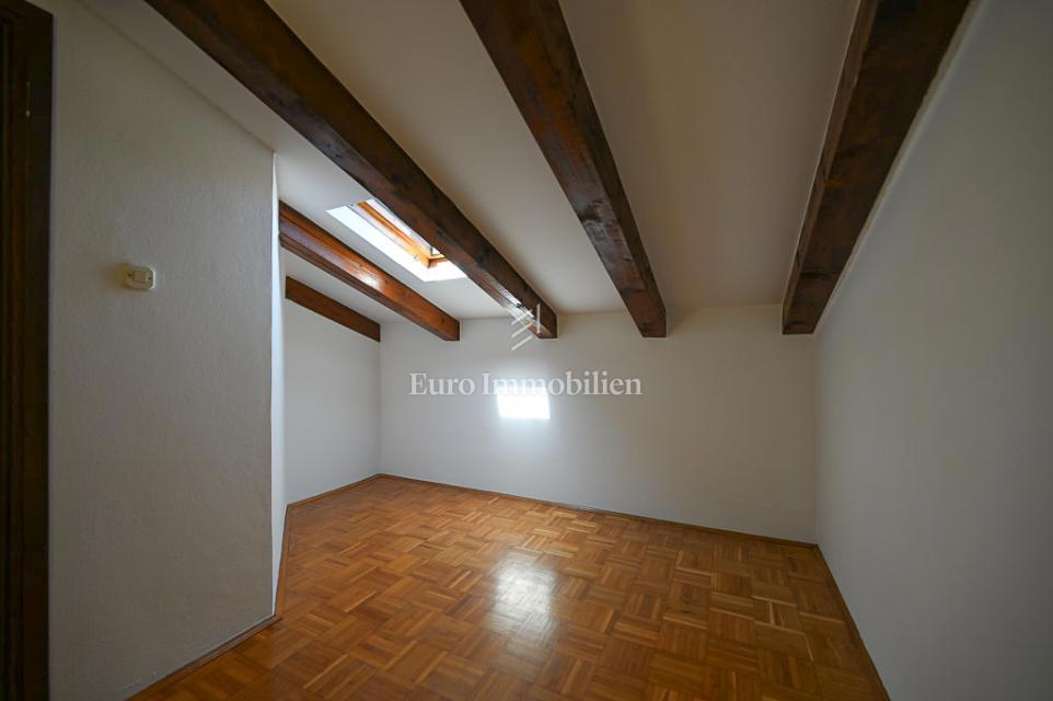Istra - apartma v bližini plaže v bližini Novigrada