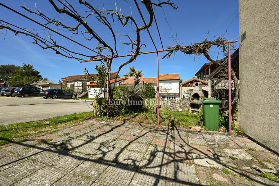 Istra - apartma v bližini plaže v bližini Novigrada