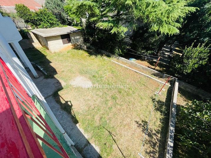 Novalja - hiša s 7 apartmaji in pogledom na morje
