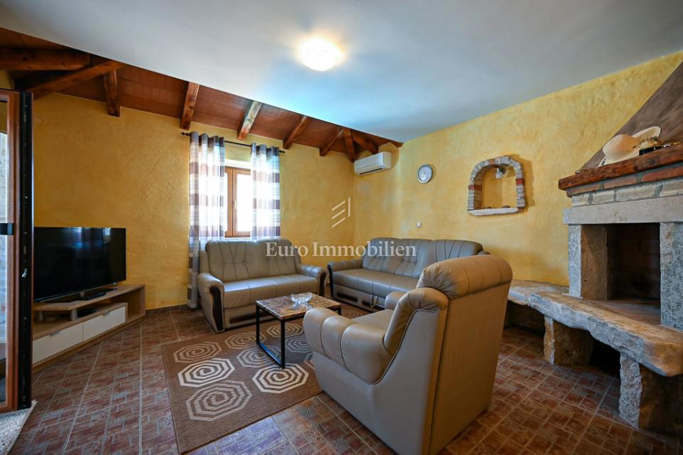 Istra, Vižinada – Samostoječa hiša z bazenom