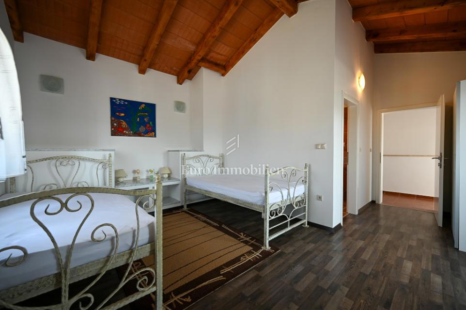 Istra, Vižinada – Samostoječa hiša z bazenom