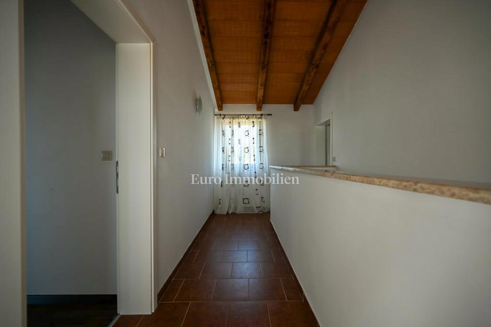 Istra, Vižinada – Samostoječa hiša z bazenom