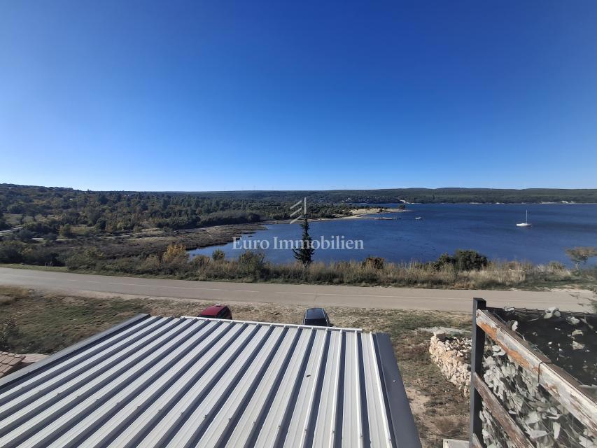 Stanovanje v prvi vrsti ob morju, Vrulje – Kruševo