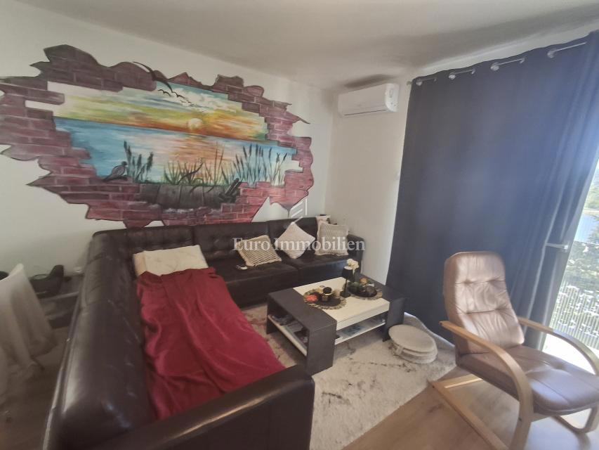 Stanovanje v prvi vrsti ob morju, Vrulje – Kruševo