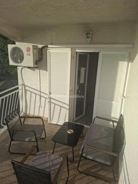 Dramalj, Stanovanje z balkonom in pogledom na morje