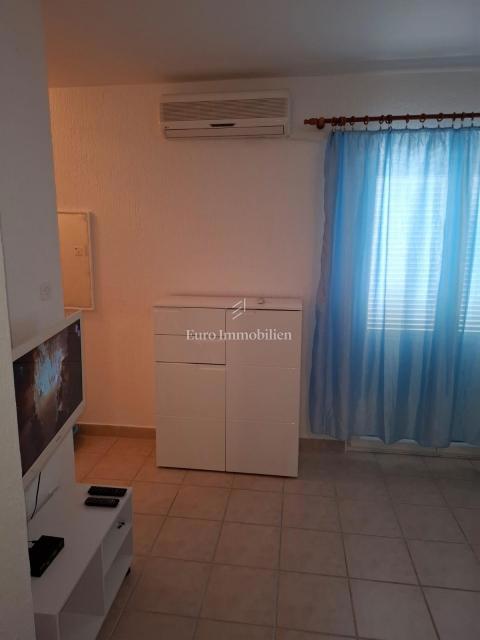 Dramalj, Stanovanje z balkonom in pogledom na morje