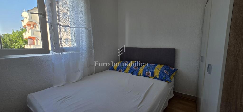 Dramalj, Stanovanje z balkonom in pogledom na morje