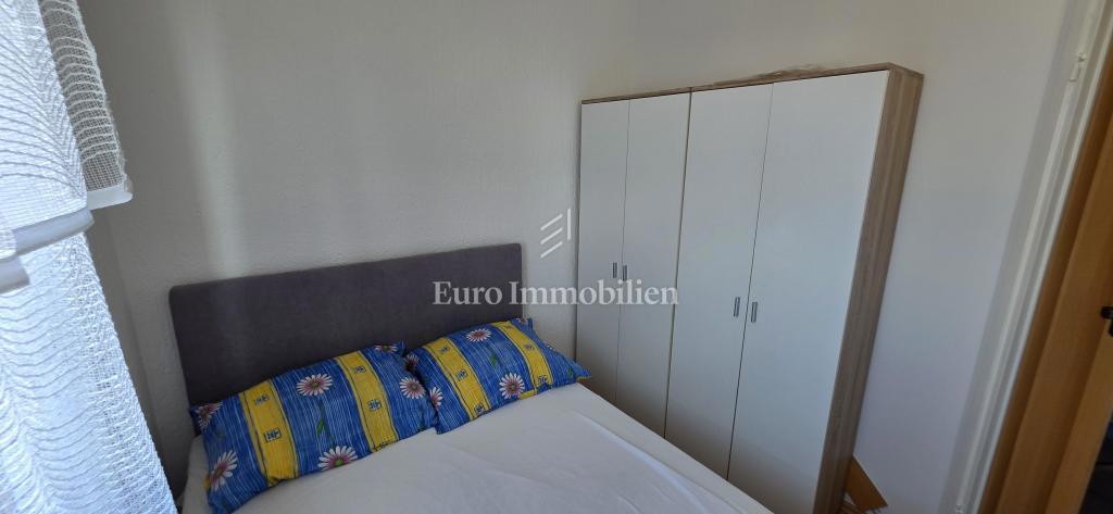 Dramalj, Stanovanje z balkonom in pogledom na morje