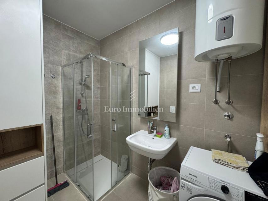 Stanovanje 2. nadstropje – novogradnja ob morju