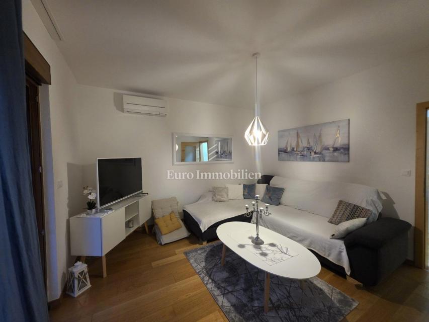 Stanovanje v pritličju na odlični lokaciji